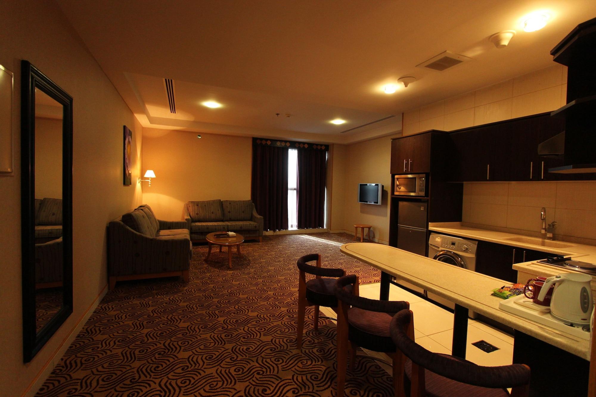 Awaliv International Hotel Таиф Экстерьер фото A typical apartment at the complex