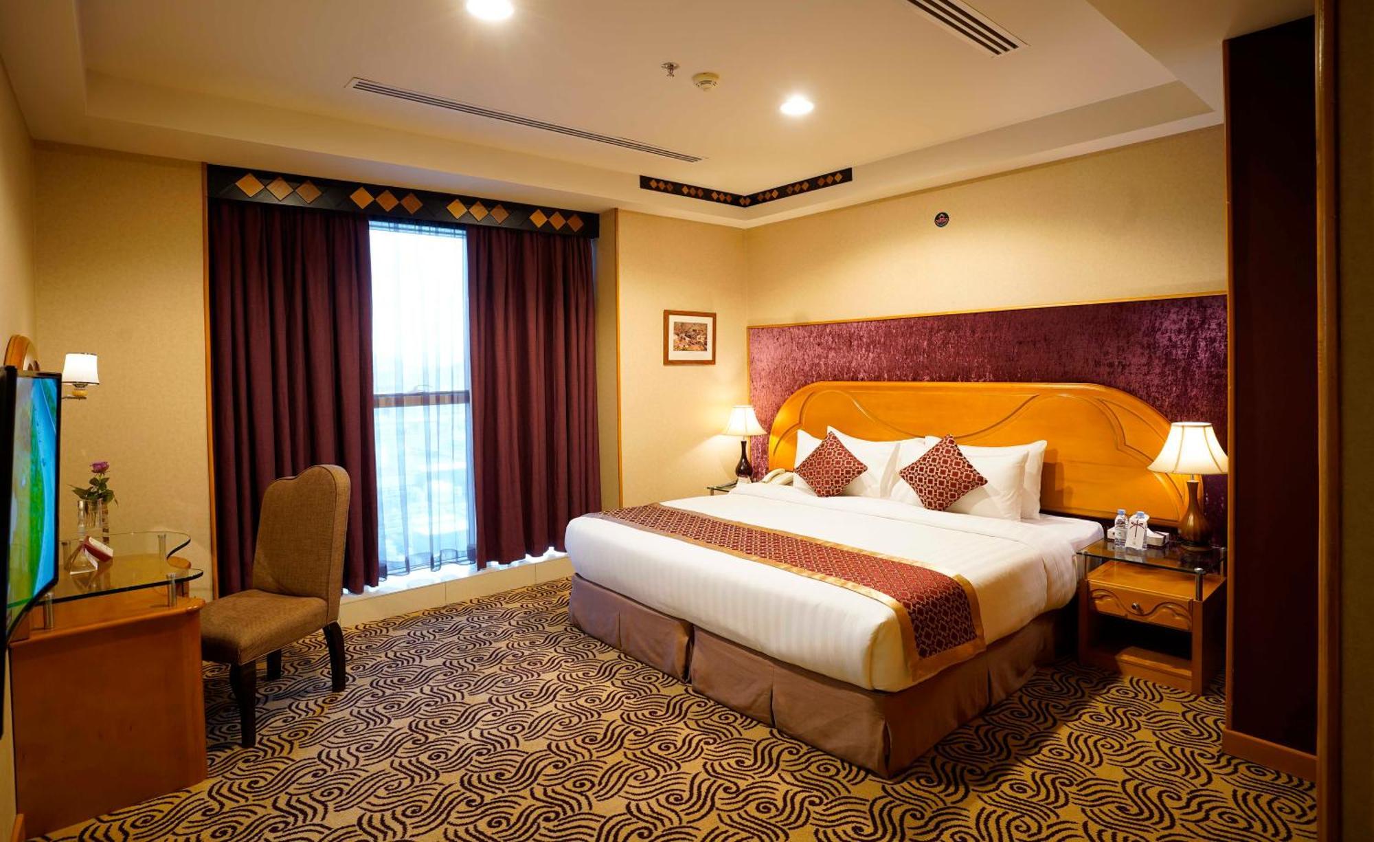 Awaliv International Hotel Таиф Номер фото A bedroom at the hotel