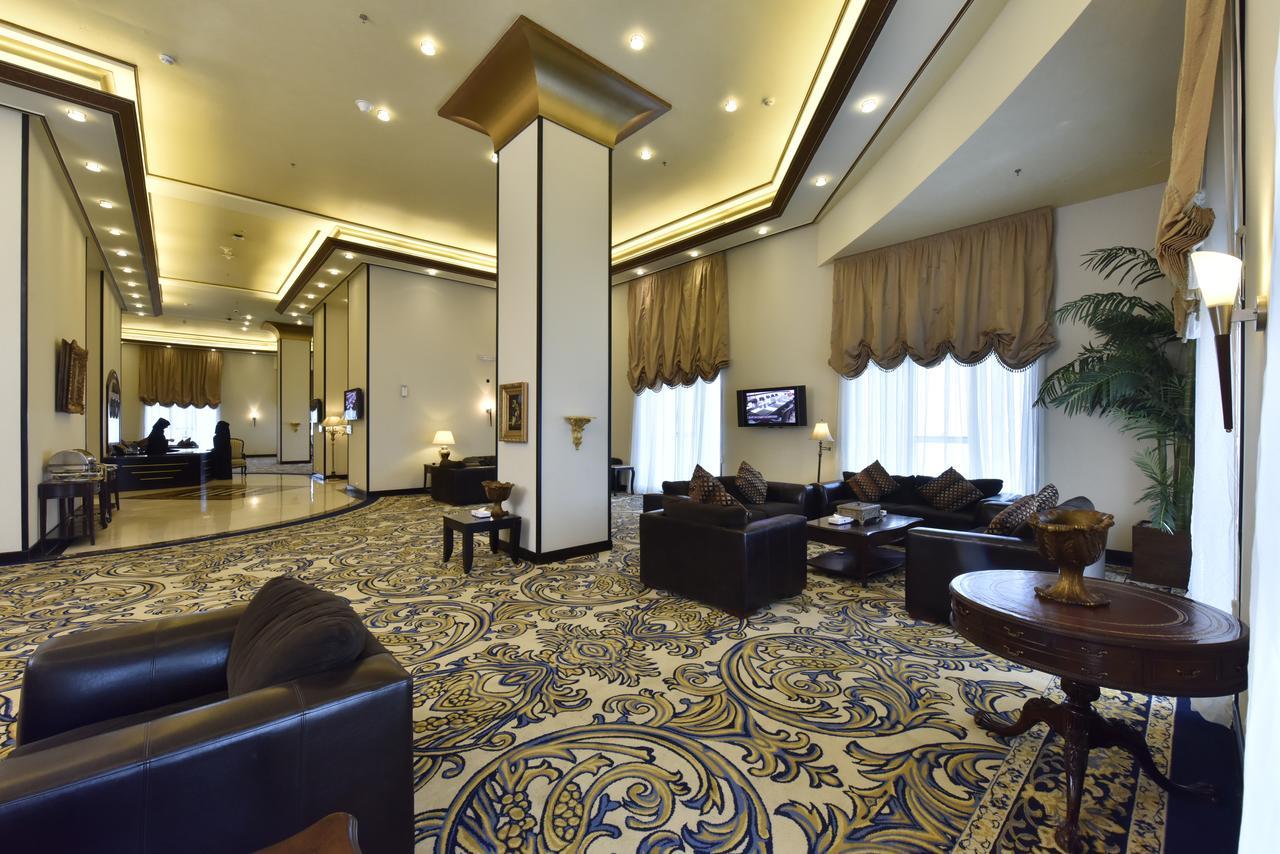 Awaliv International Hotel Таиф Экстерьер фото The lobby of the hotel